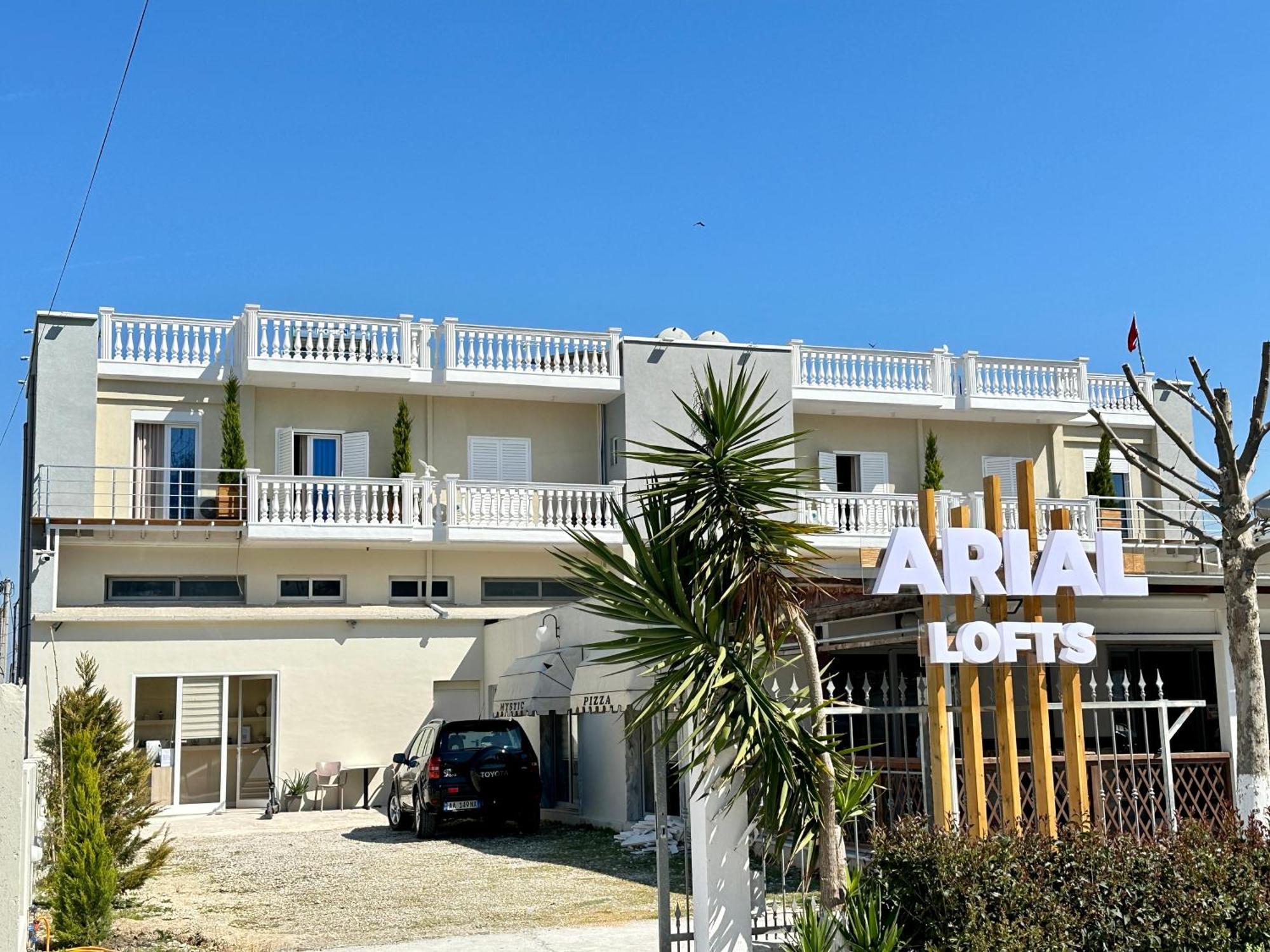 Отель Arial Lofts Влёра Экстерьер фото