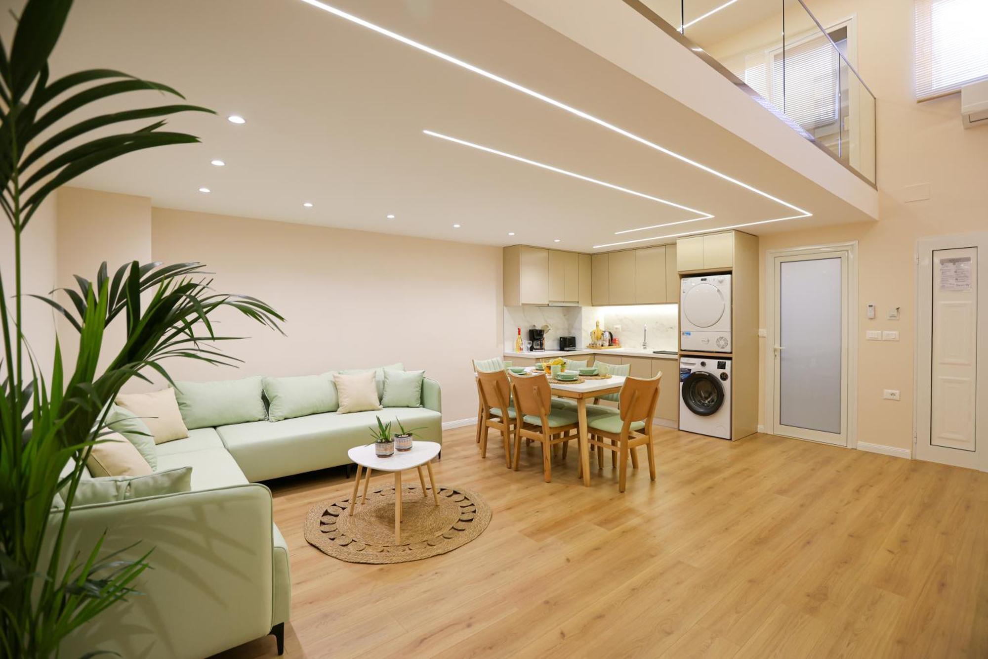Отель Arial Lofts Влёра Экстерьер фото